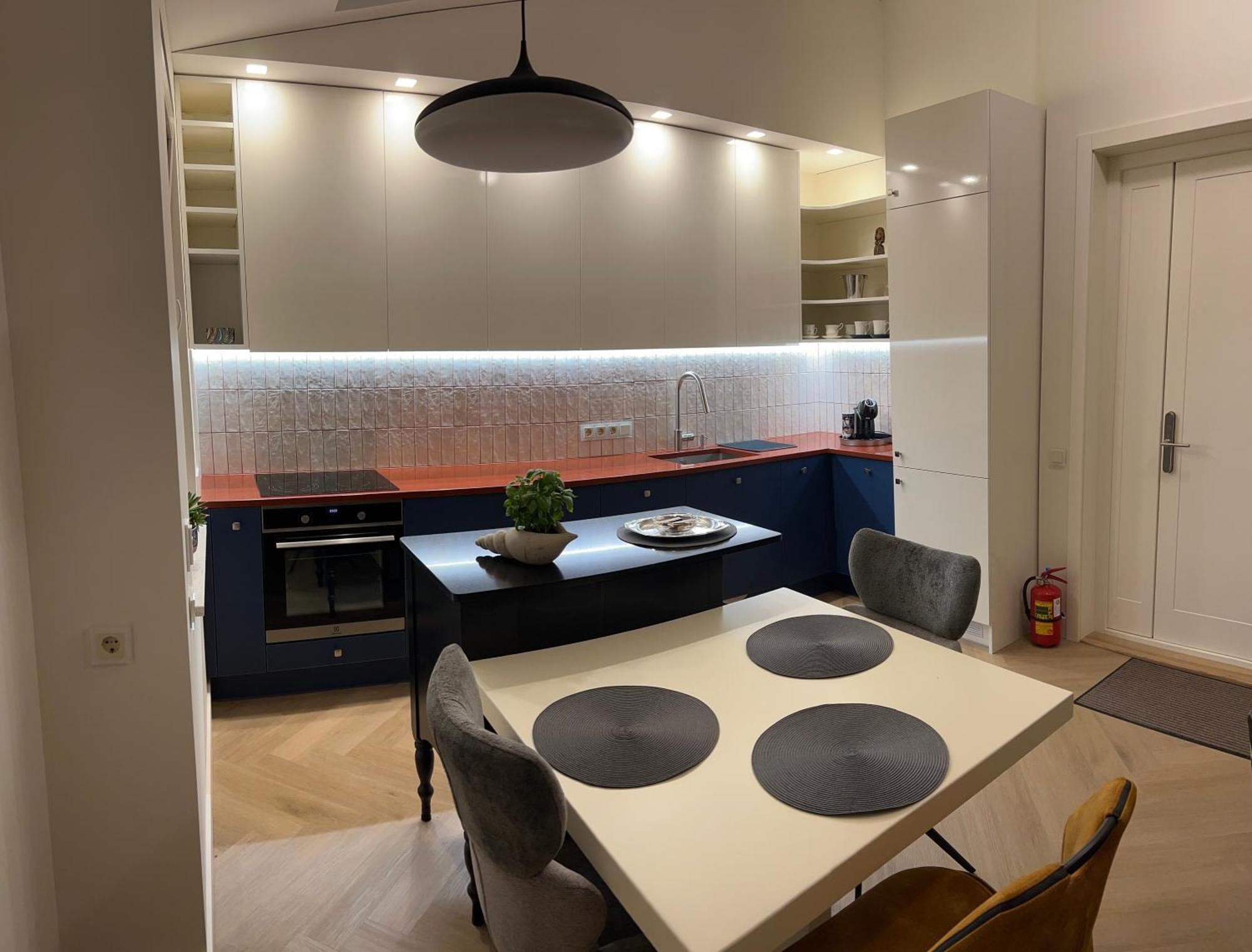 Daina Apartments Self Check-In Вильнюс Экстерьер фото